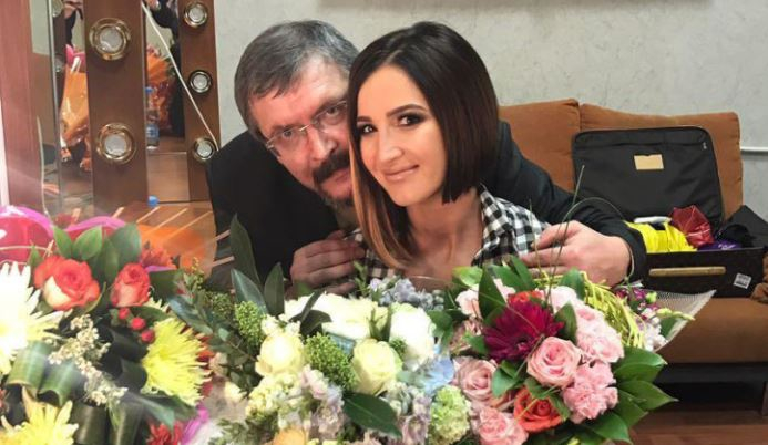 Отец Ольги Бузовой призвал Даву помириться с певицей