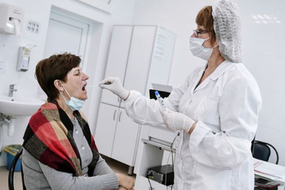 Вакцина от коронавируса подняла цены на нефть